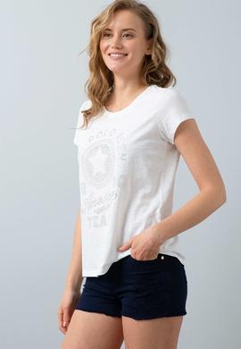 Kadın Beyaz Bisiklet Yaka T-Shirt