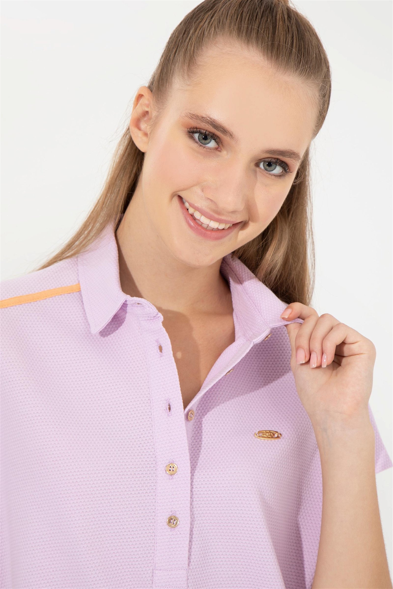 Kadın Manolya Polo Yaka Tişört