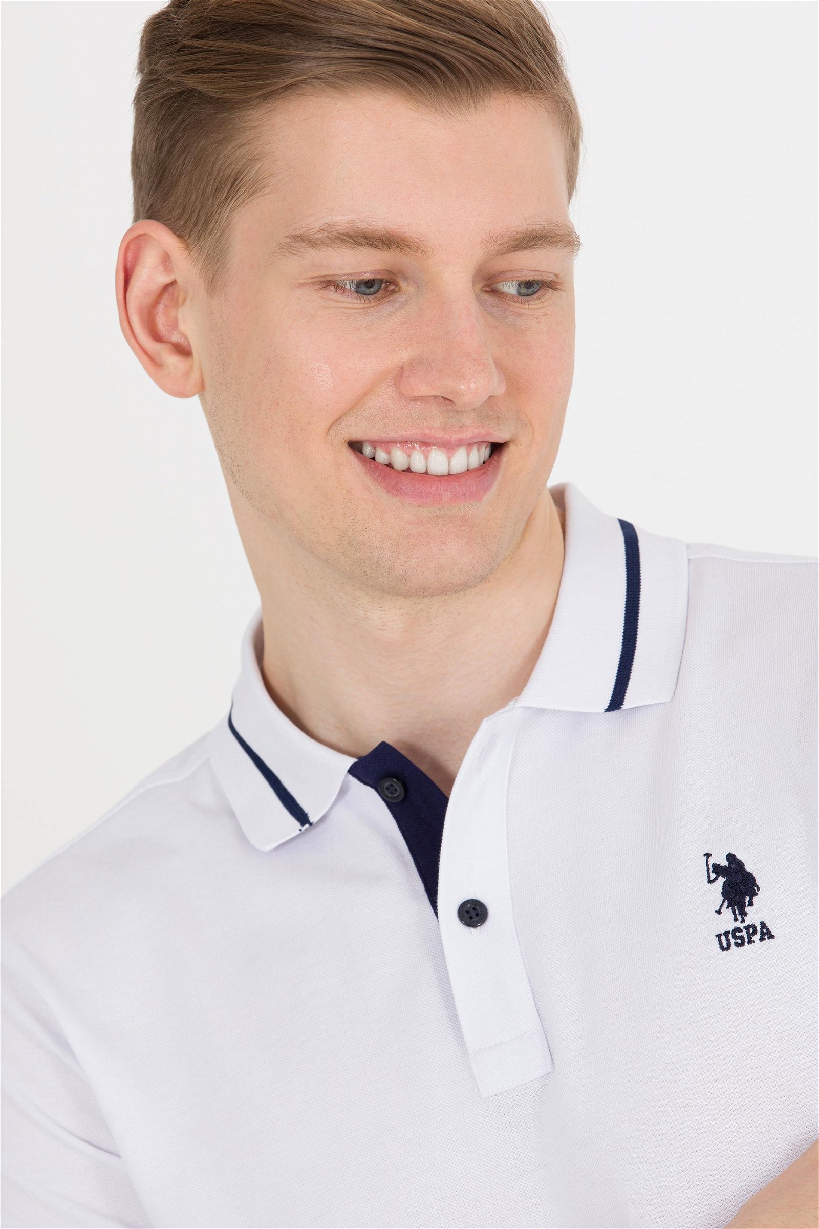 Erkek Beyaz Basic Polo Yaka Tişört