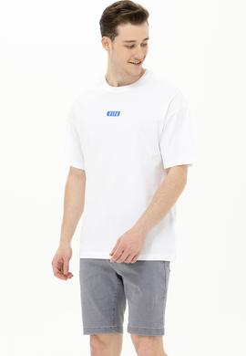 Erkek Beyaz Oversize Bisiklet Yaka Tişört