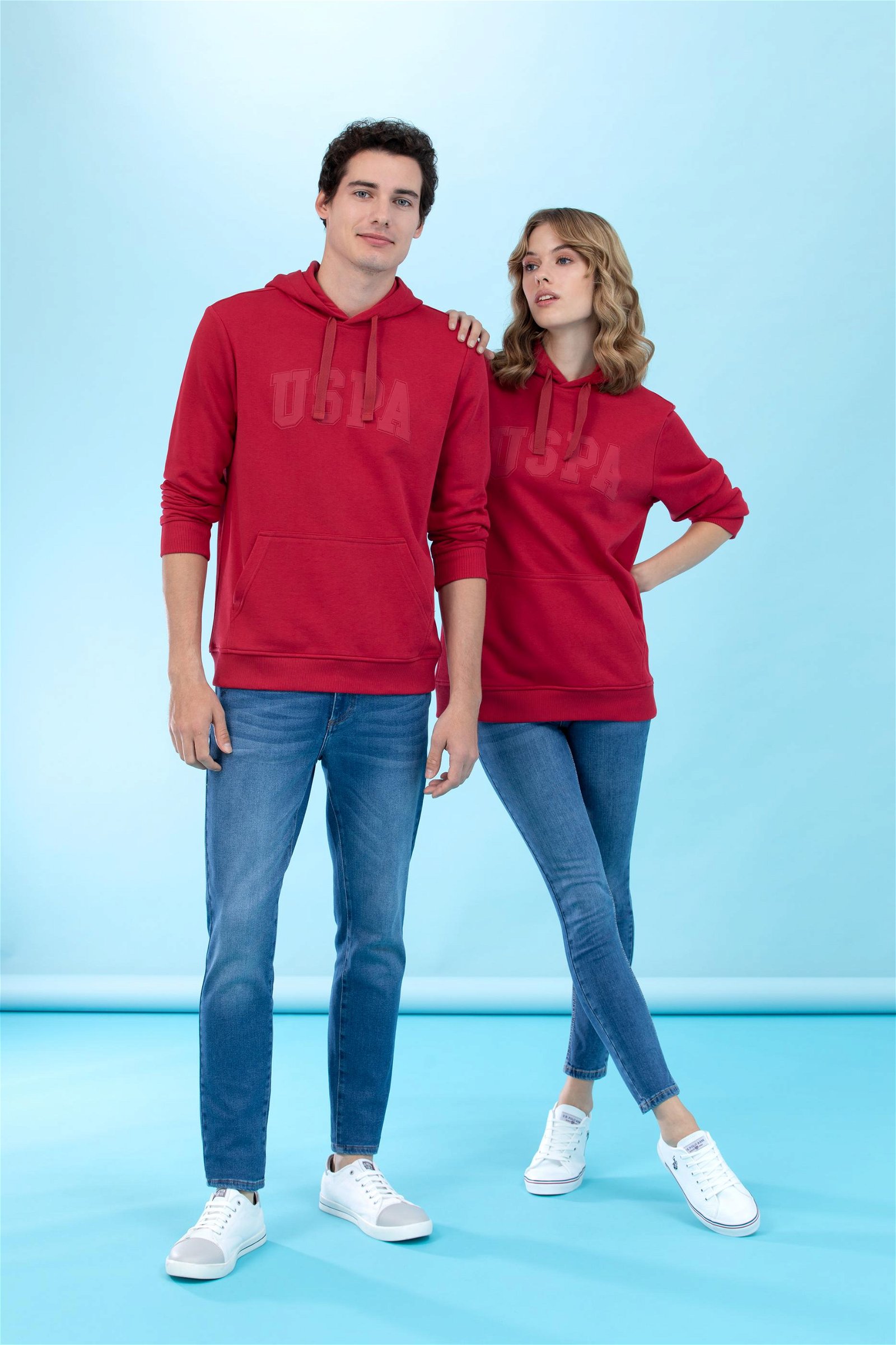Kırmızı Kapüşonlu Basic Sweatshirt