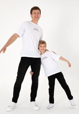 Erkek Çocuk Beyaz Comfort Basic Bisiklet Yaka Tişört